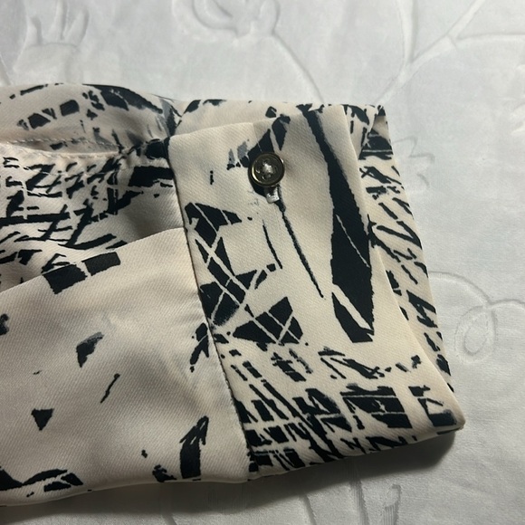 ROBERT RODRIGUEZ Printed Button Down in Black and White SZ M long sleeves (343) - Picture 8 of 8